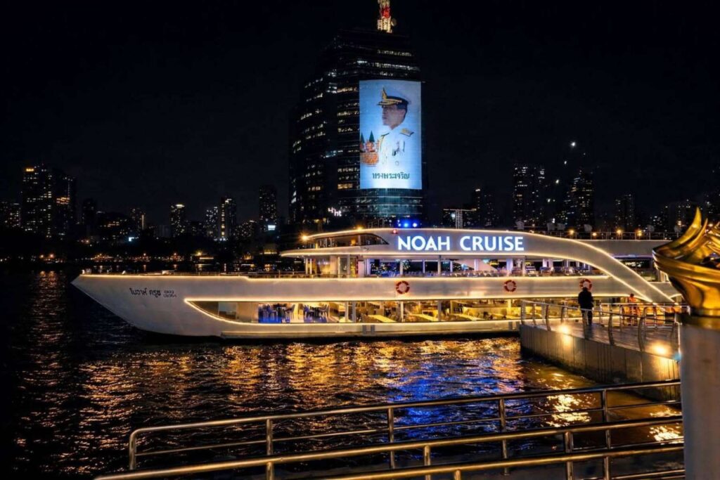 Noah Private Events on The Noah River Cruise Bangkok