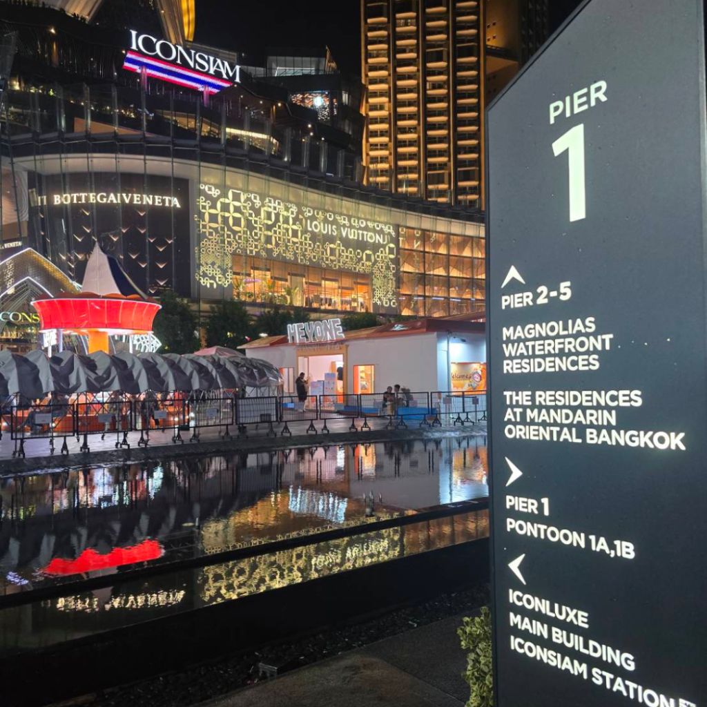 What to Expect on a Bangkok Dinner Cruise